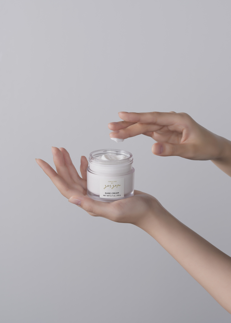 Công nghệ MLE độc quyền chìa khoá cấp ẩm Bare Cream